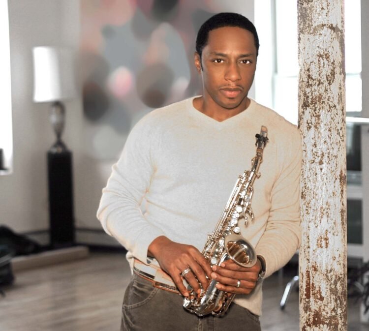 Artist photo. Credit: Artist Facebook page